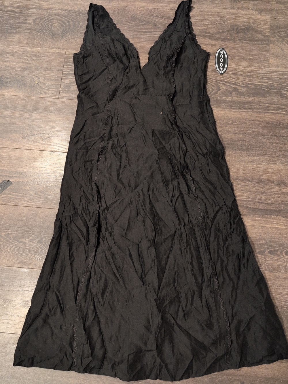 Scoop Women's Sleeveless Scallop Trim Keyhole Front Black Maxi Dress Nwt Size 10